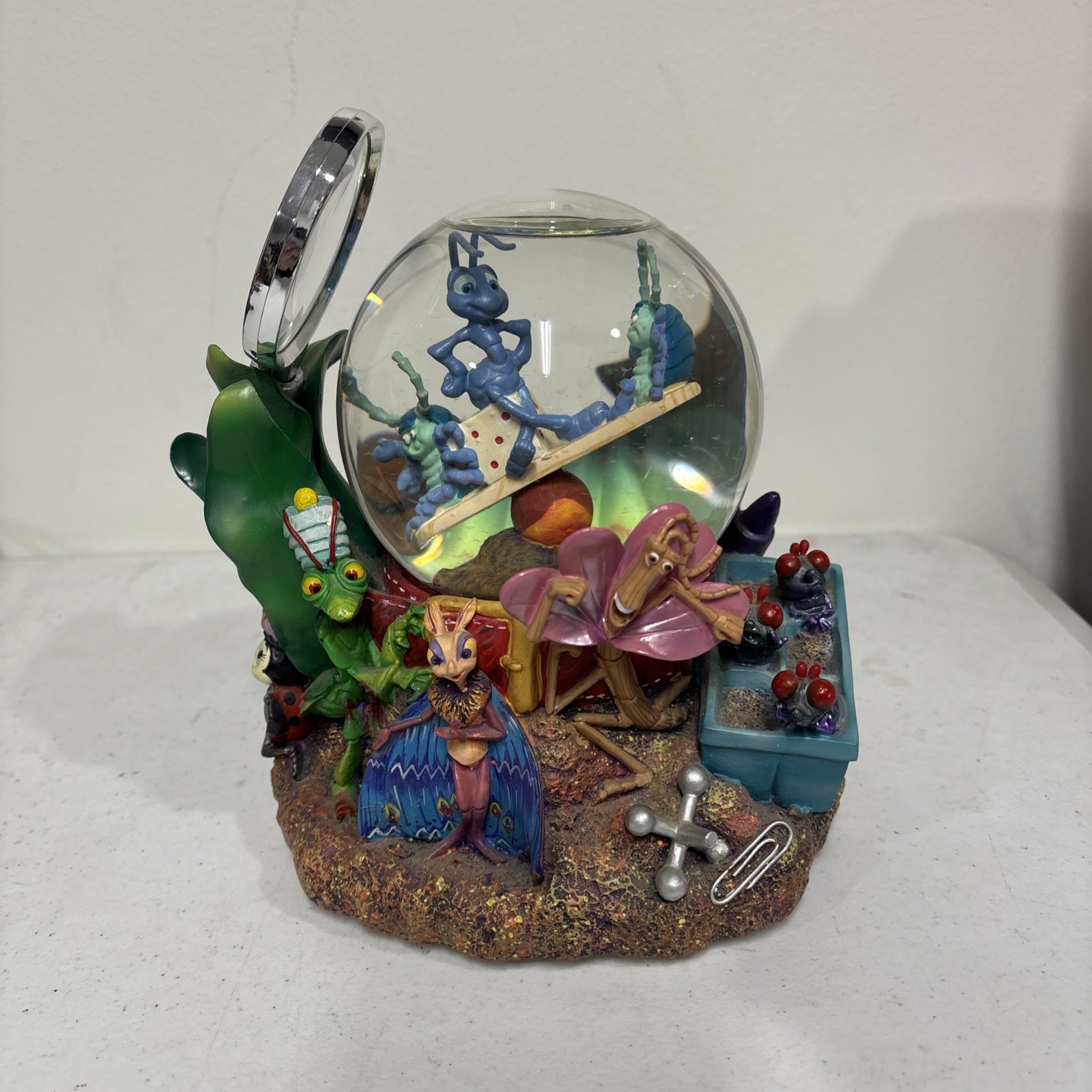 Vintage 1998 Disney A Bug\'s Life Snow Globe Randy Newman Music Pixar - WORKS
