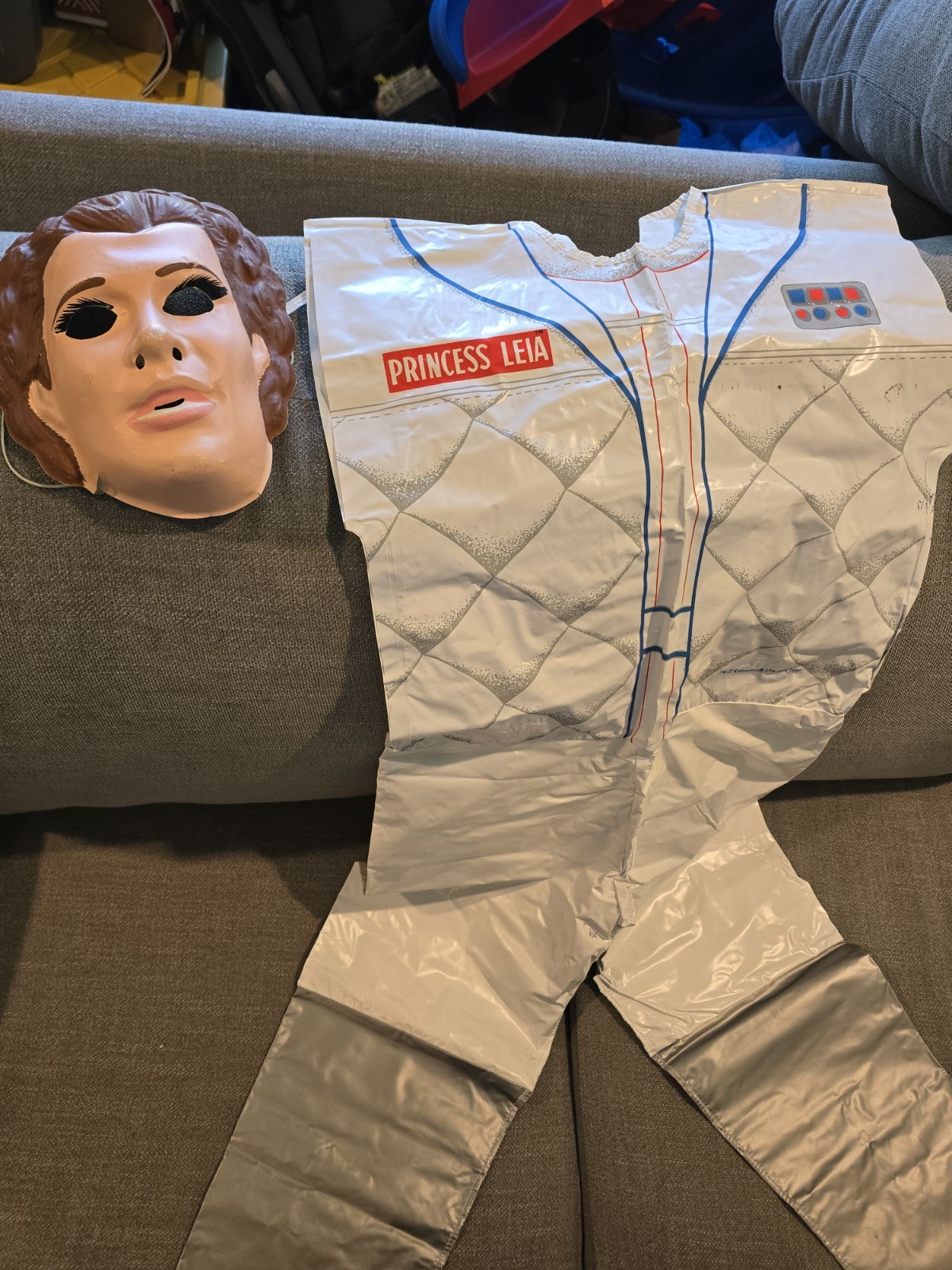 Vintage 1980 Ben Cooper Princess Leia Hoth Costume & Mask Star Wars