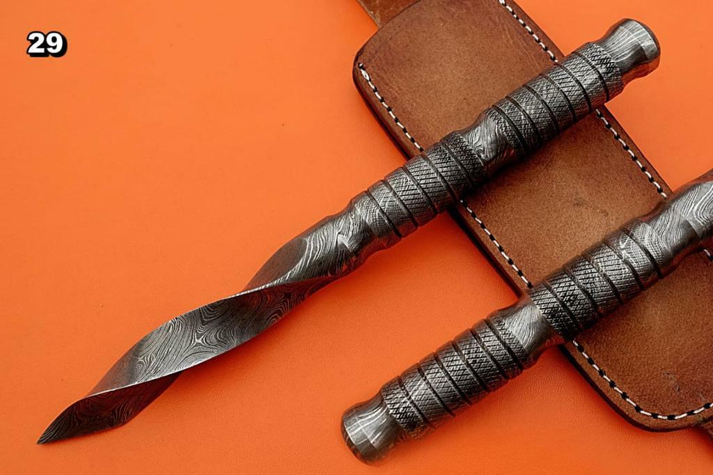 A BEAUTIFULL CUSTOM HAND FORGED DAMASCUS KRIS TRI-DAGGER KNIFE  WITH SHEATH
