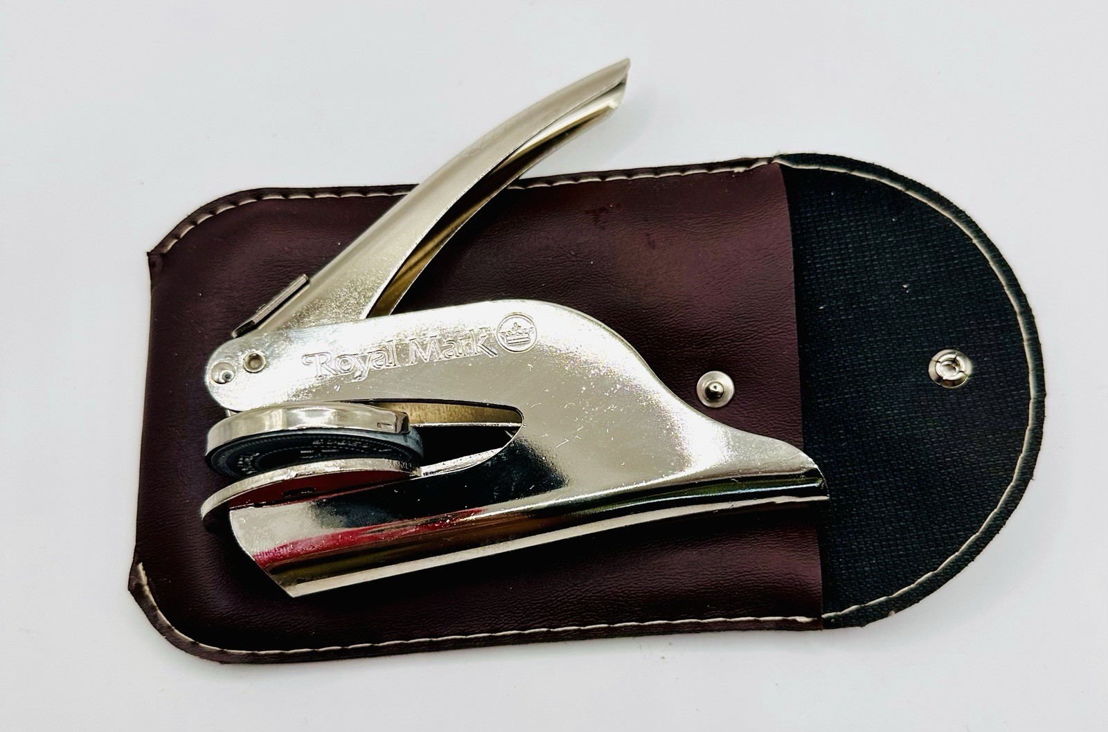 Vintage Royal Mark Ideal Model M Pocket Book Embosser Seal Stamp Library Pouch