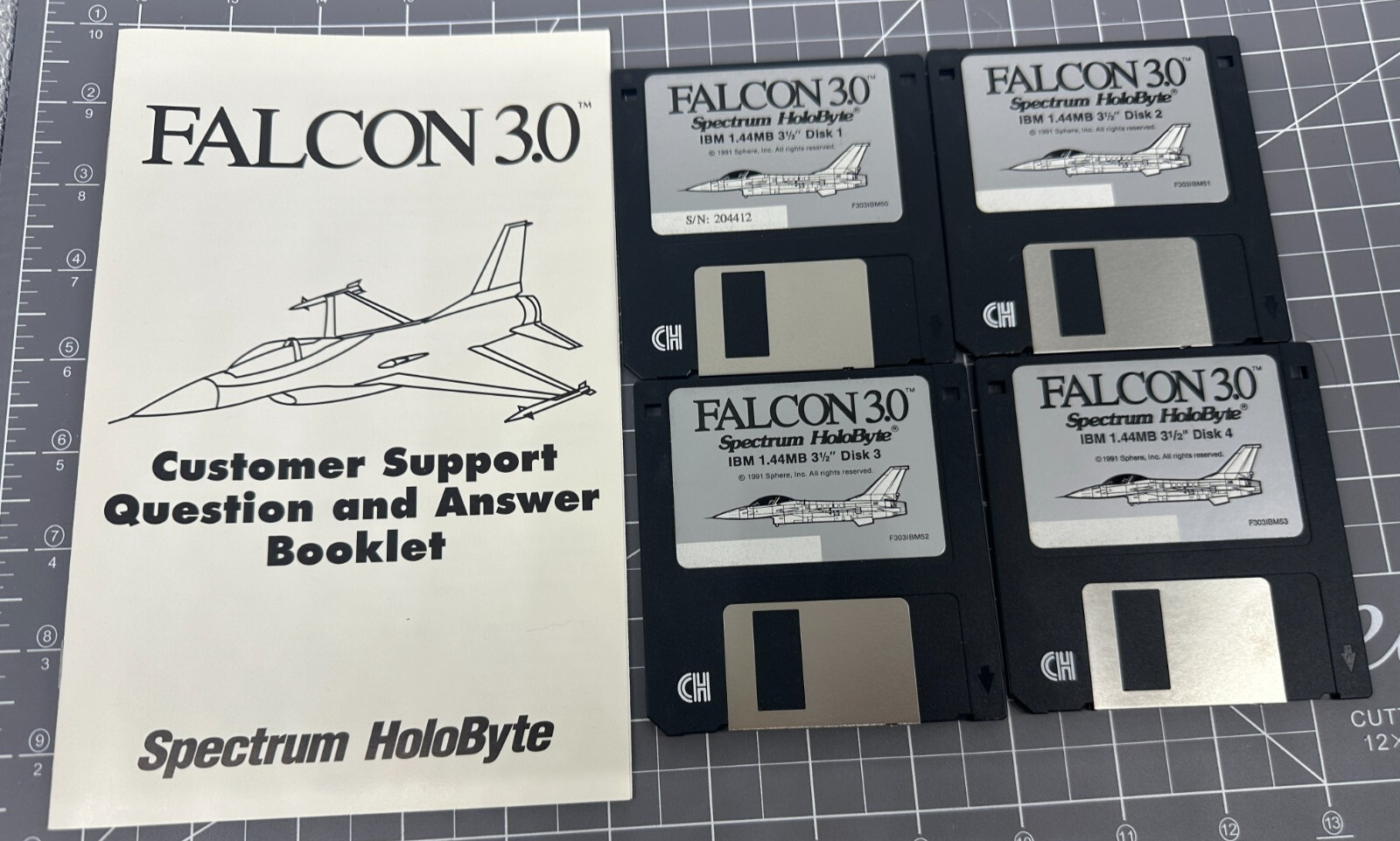 Spectrum Holobyte Falcon 3.0 (PC, 1991) IBM 3.5