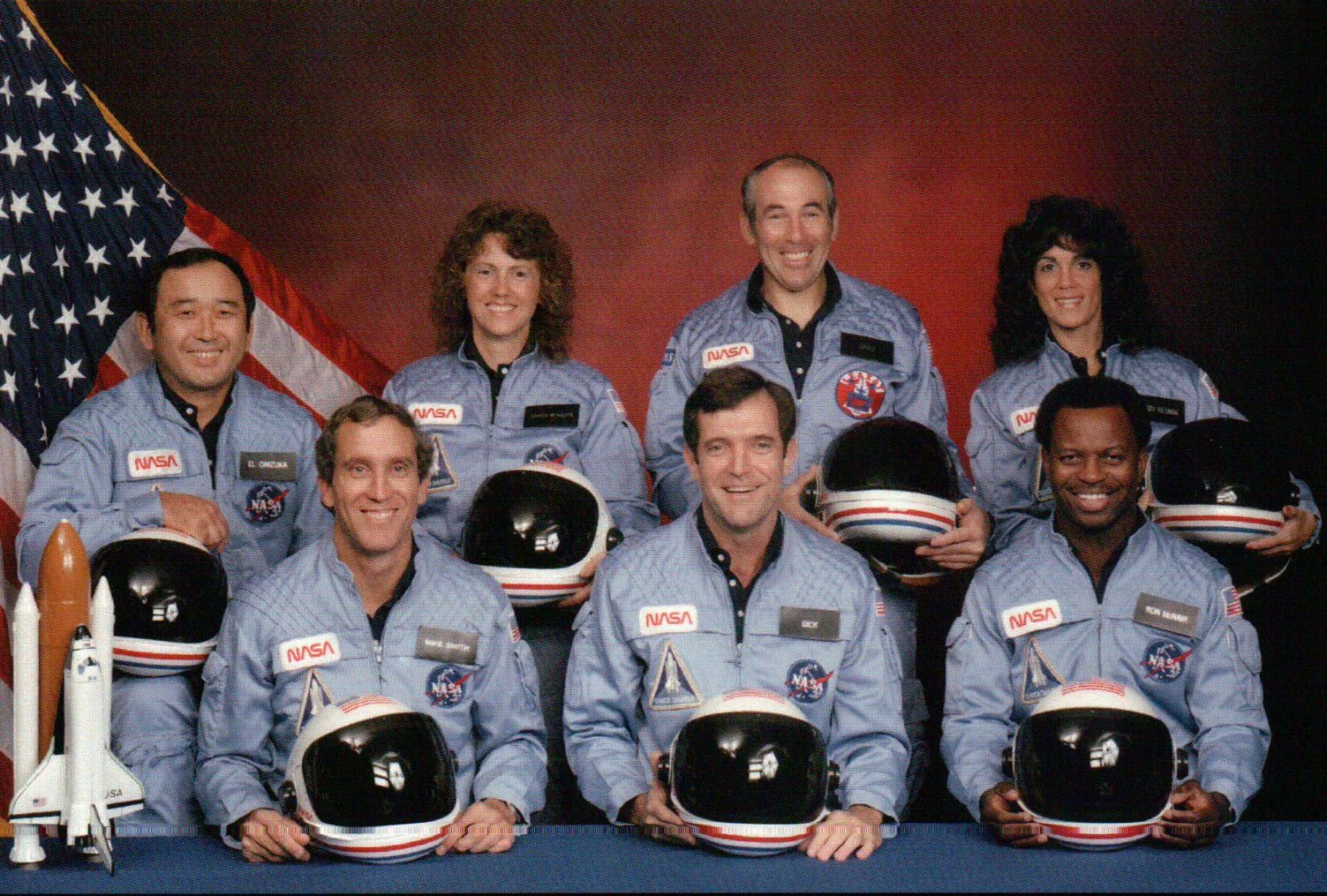 Space Shuttle Challenger Crew on November 15, 1985, NASA Astronauts --- Postcard