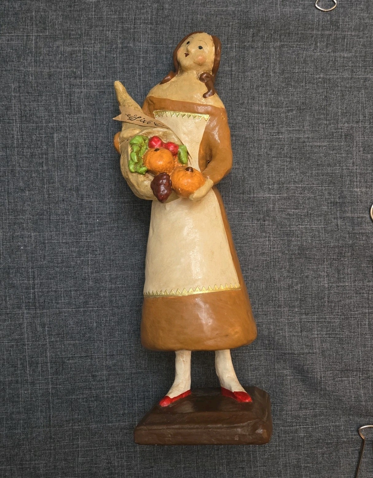Nicol Sayre Thanksgiving Papier Mache Pilgrim Woman Figure Midwest Retired 2006