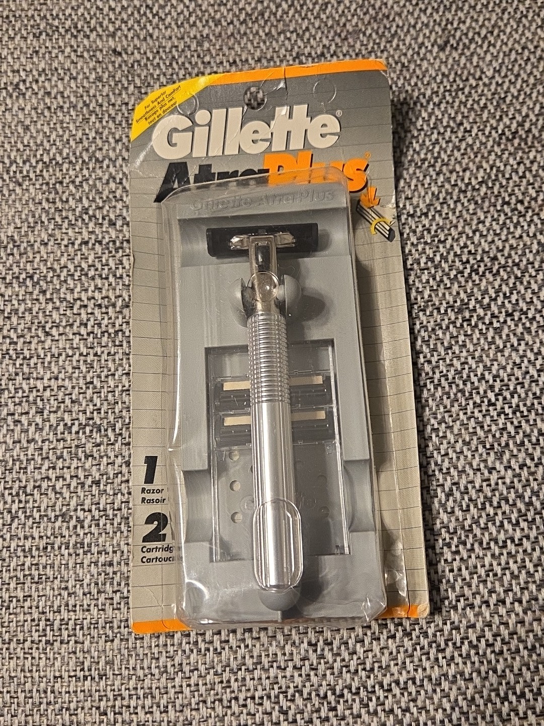 Vintage 1995 Brand New Gillette Atra Plus Metal Razor w/ 2 Cartridges Made in US