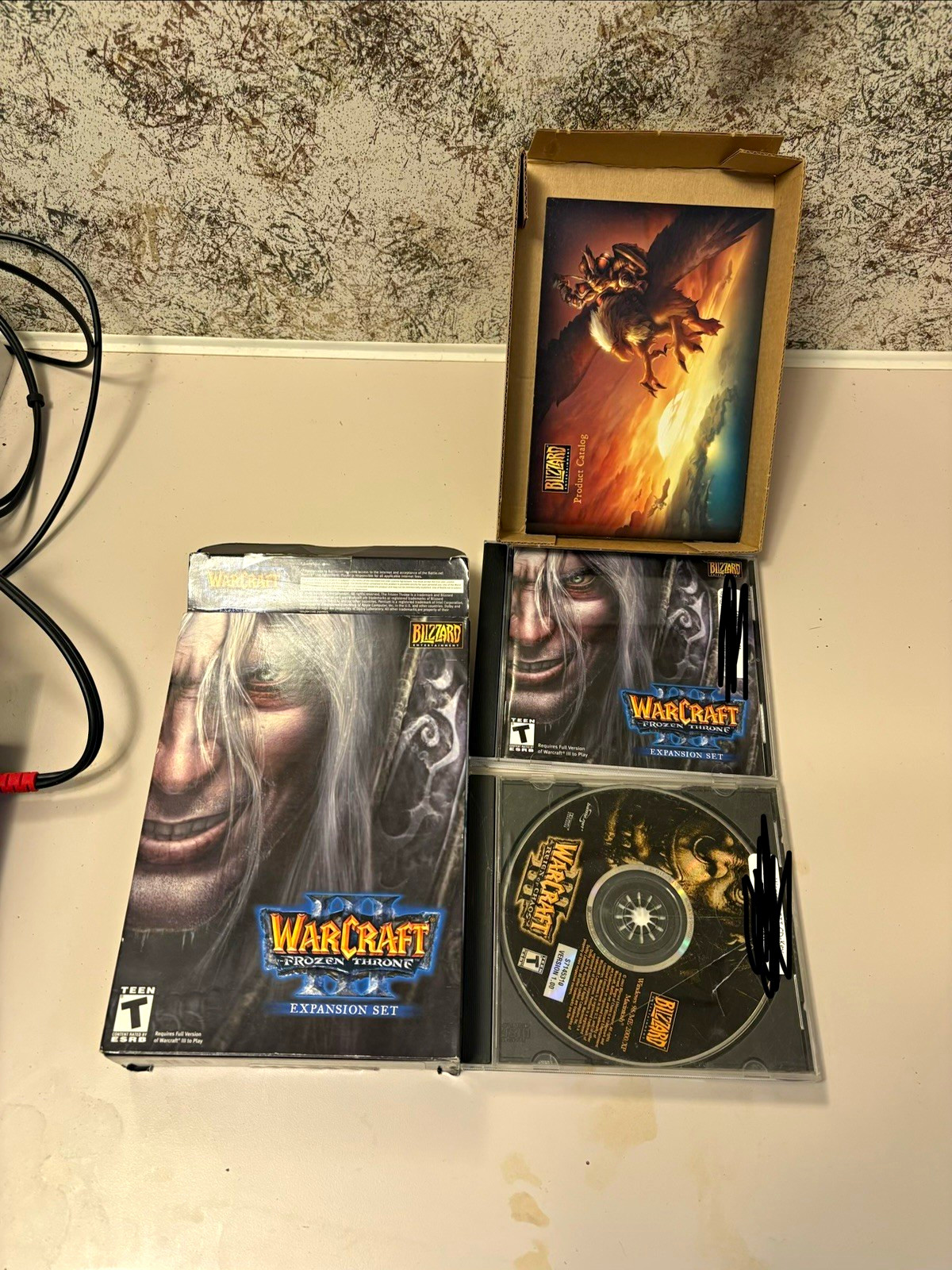 Blizzard Entertainment Warcraft III + The Frozen Throne (PC) Expansion Bundle
