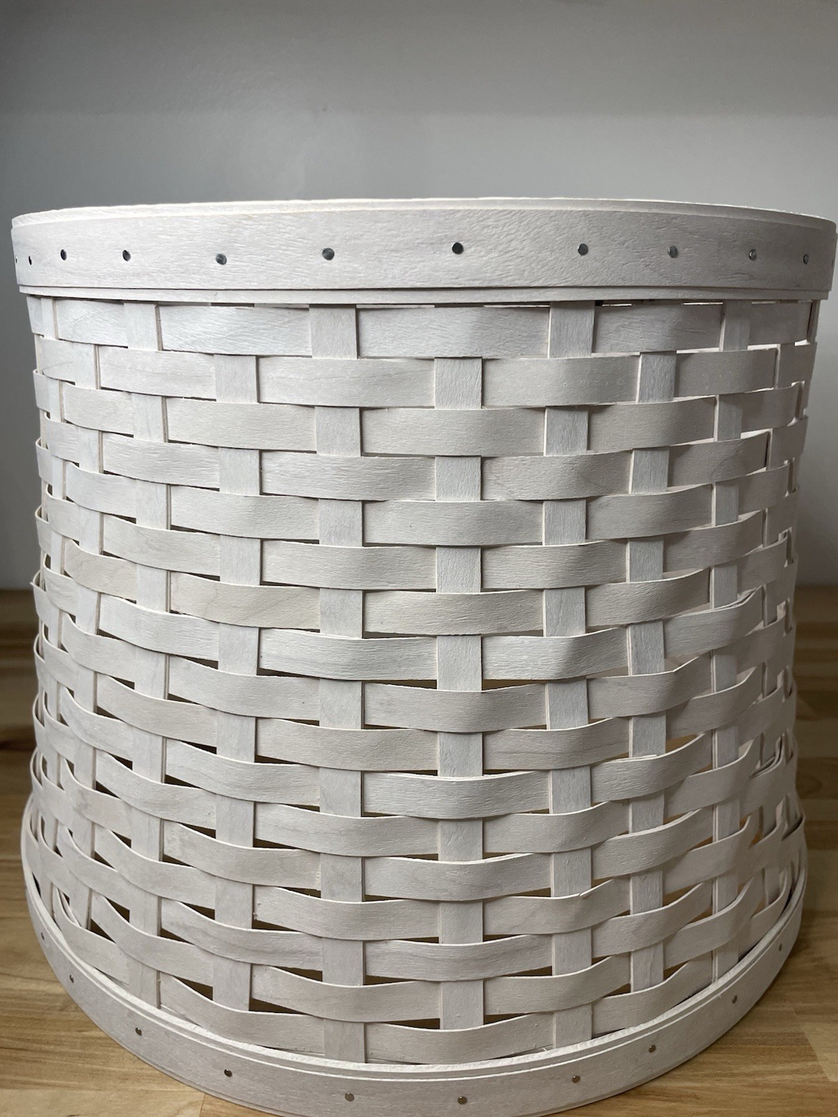 Dresden (Longaberger Co) White Basket Lampshade