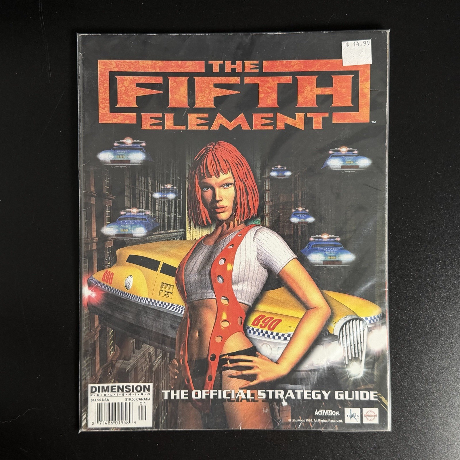 The Fifth Element -1998 Dimension Publishing - Official Strategy Guide Book RARE