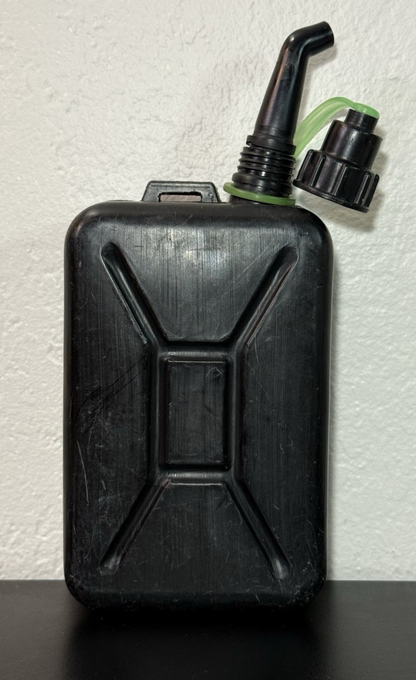 Vintage 1 Liter Camping Water Canteen Made in Germany Black w/ Pour Spout