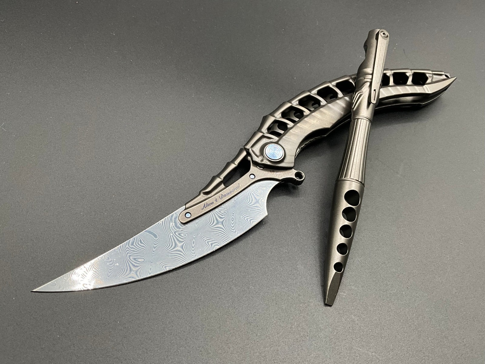Rike Knife Alien 4 Frame Lock Flipper Knife 3.95