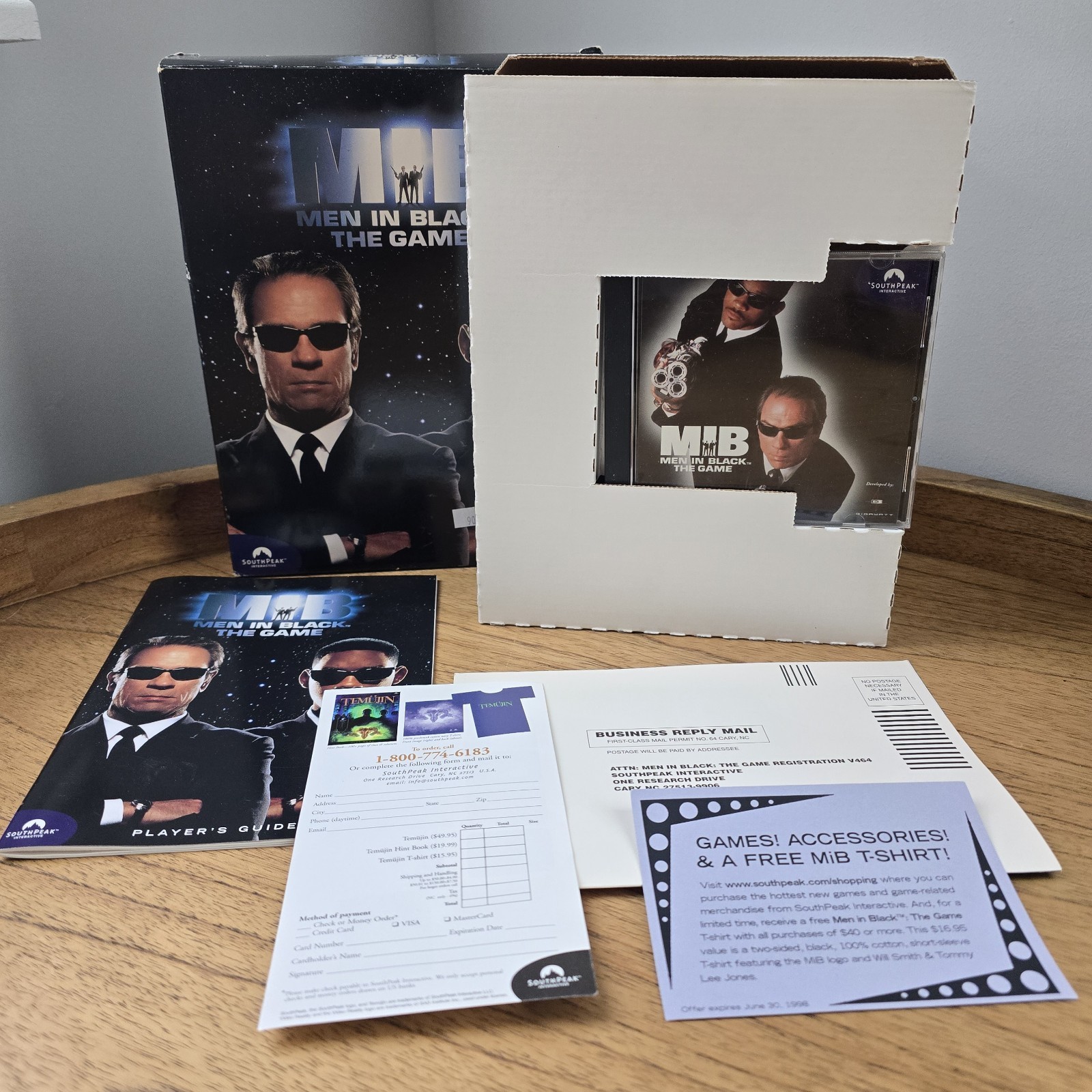 Vintage MIB Men In Black The Game PC CD-ROM Big Box Complete 1997 CIB
