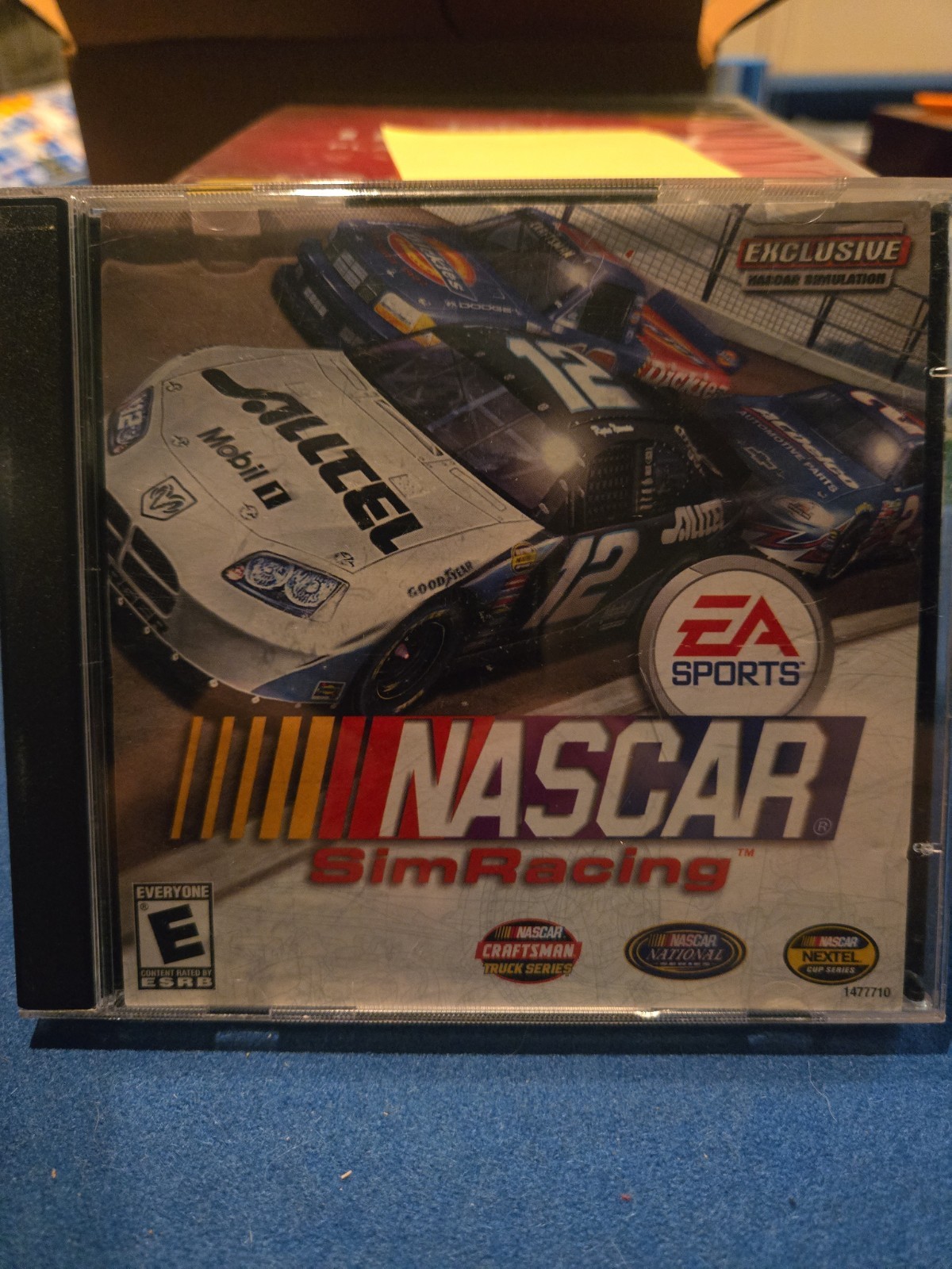 EA Sports NASCAR SIMRACING (PC, 2005) Racing Video Game (2 Discs)