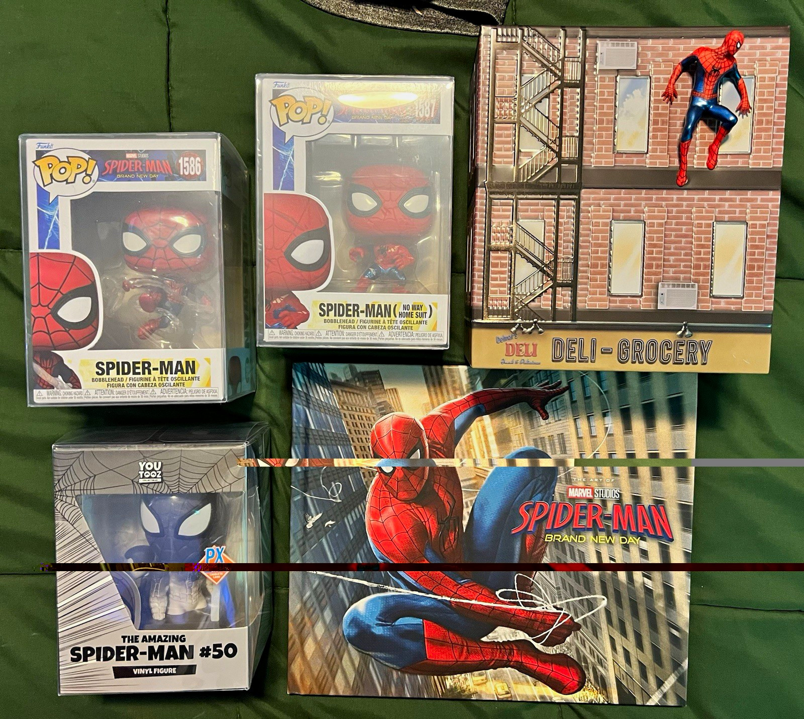 Marvel Spider-Man Mixed Lot 4-Pack Vinyl Boxed Funko/YouTooz MPN 1586 1587