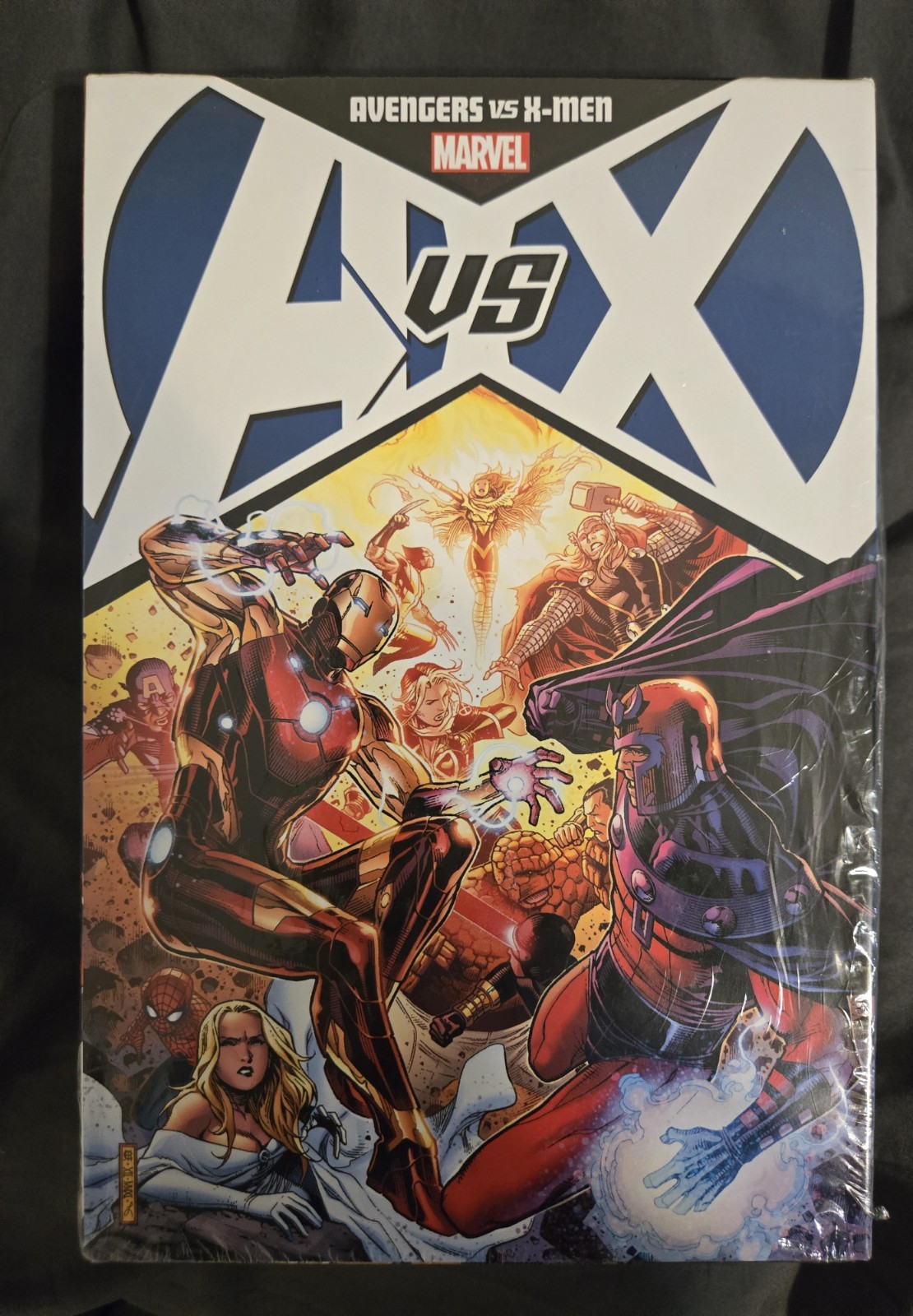 Avengers Vs X-Men Omnibus DM Cover Marvel Comic Brand New Sealed But with A Tear