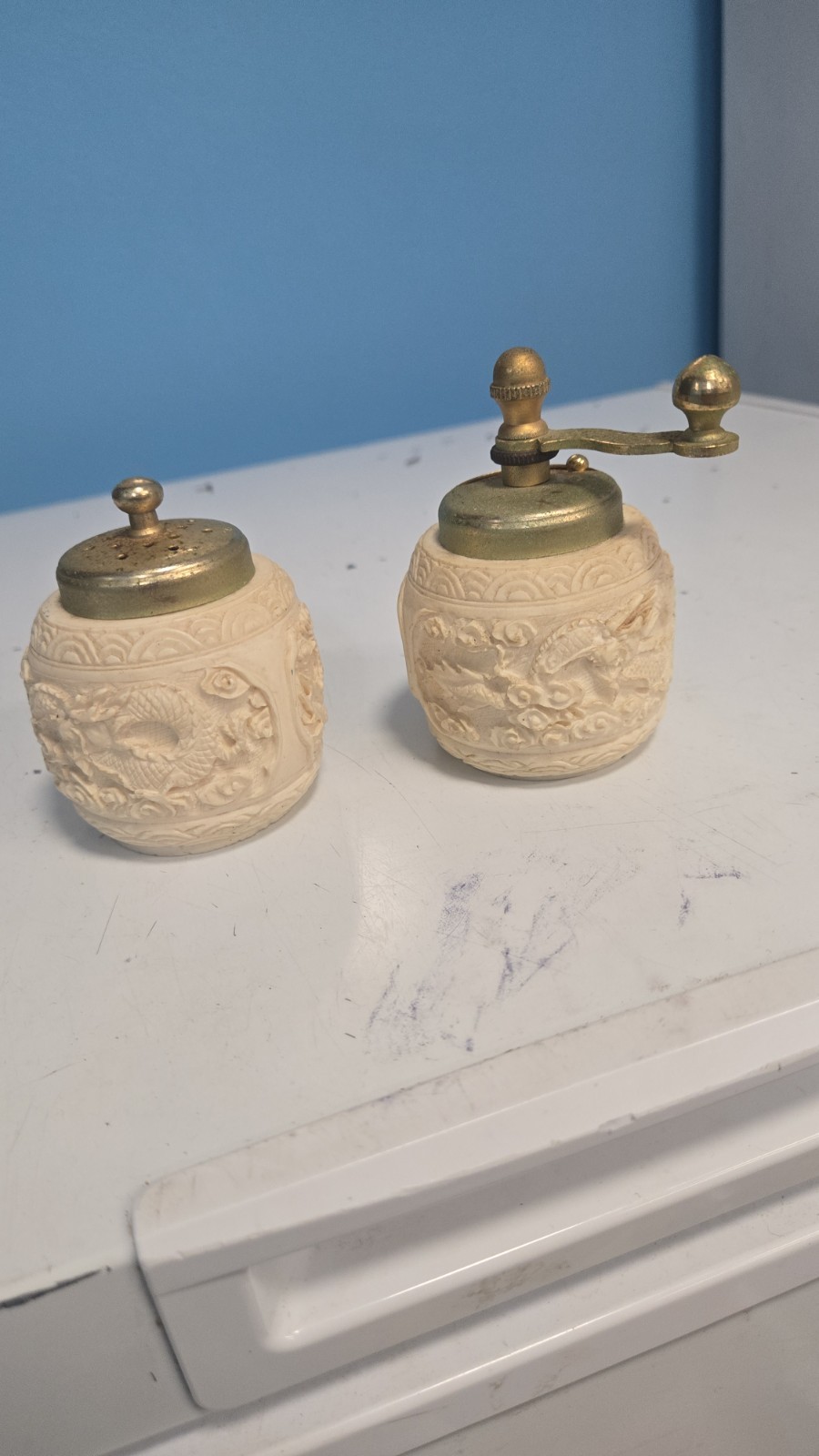 Vintage Italian Carved Faux Ivory Dragon Salt Shaker Pepper Mill Grinder Set