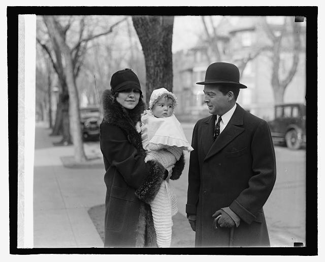 Photo:Leland Harrison Family 1927 Couple With Baby Street Scene