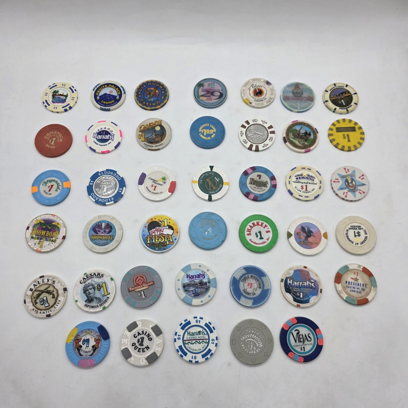 40x Vintage Casino Poker $1 Chips Lot Las Vegas, California, Sands Reno 