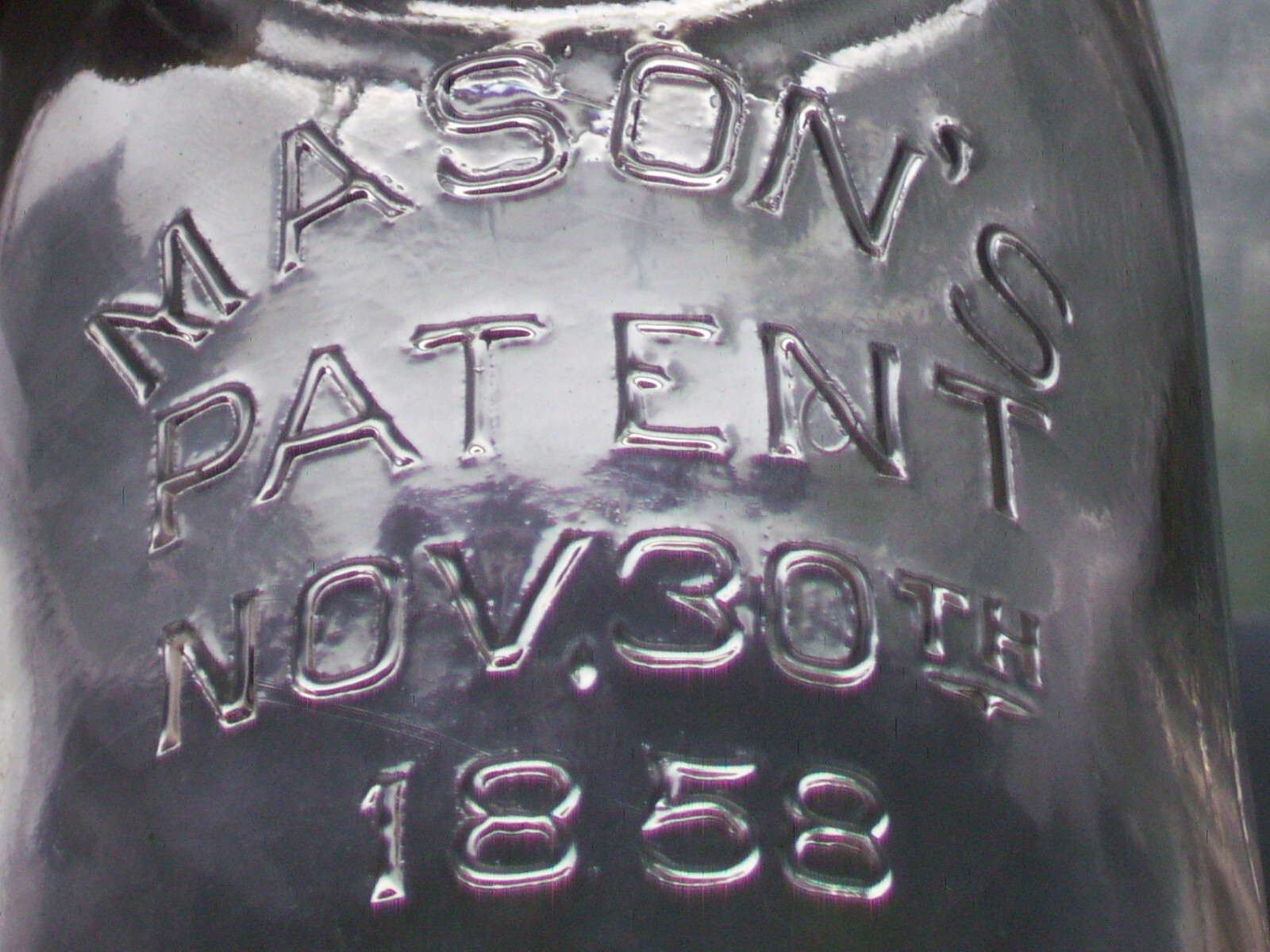 Rare clear 1 qt. Mason\'s Patent Nov. 30th 1858 canning jar Fancy M Square O\'s