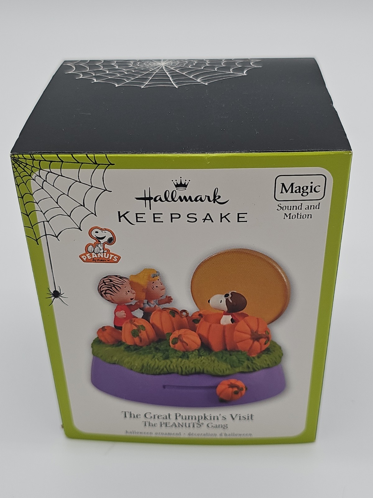 2011 Hallmark Halloween Ornament The Peanuts Gang The Great Pumpkin's Visit NIB