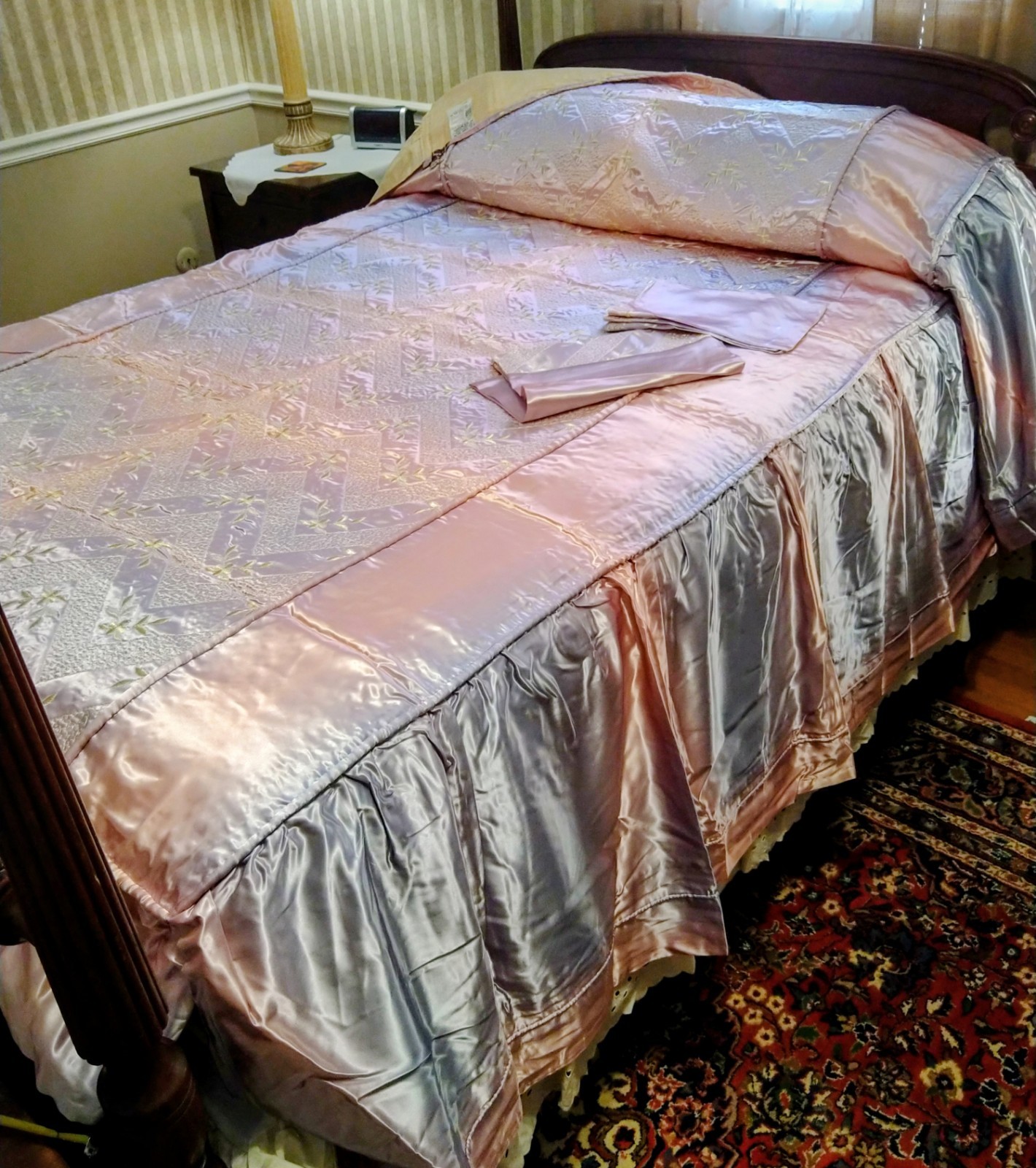 c1930s NYC Lilac Pink Ombre Celanese Embroidered Full Bedroom Set 5pc Antique 