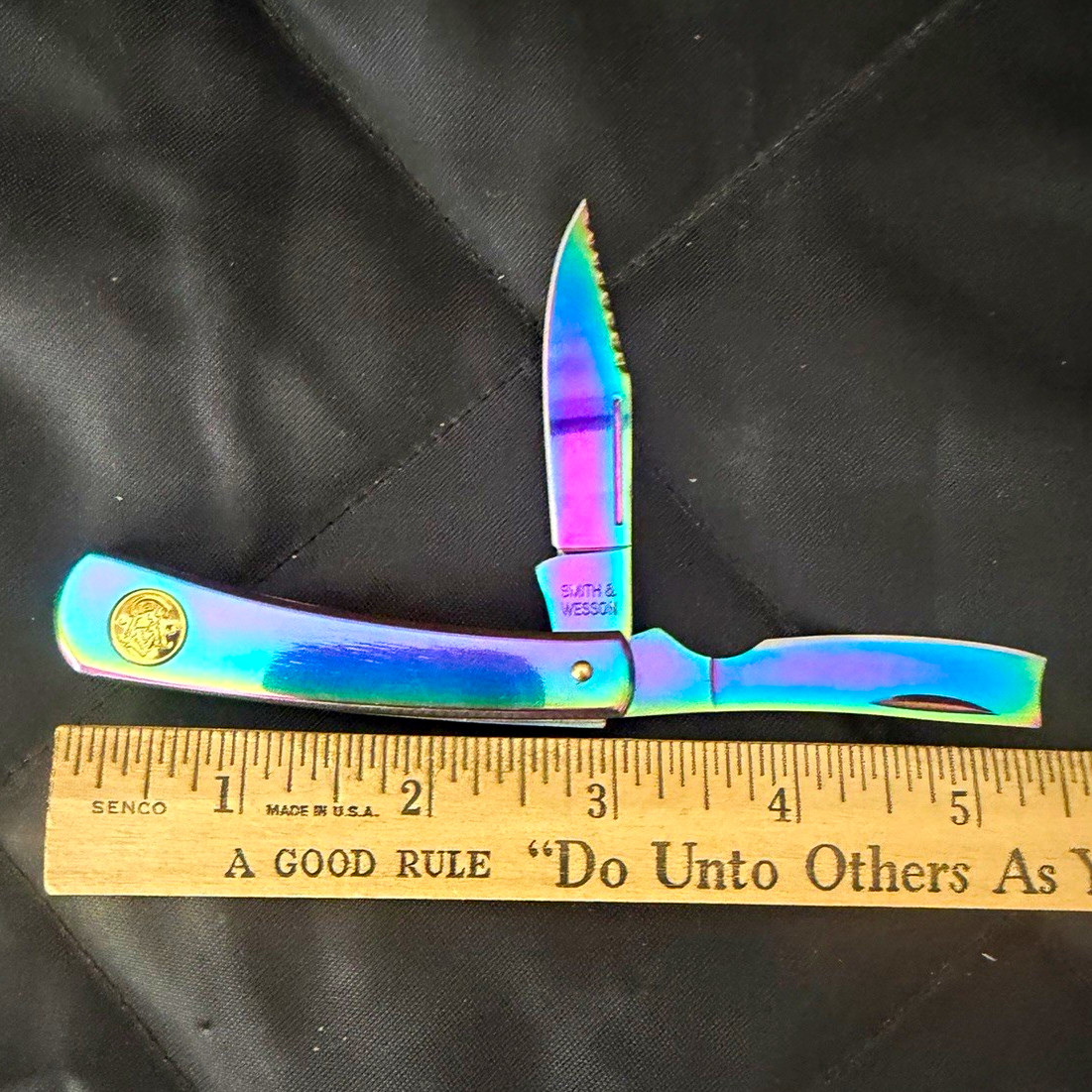 RARE Smith & Wesson CKRDR Rainbow 2 Blade Razor Amazing Condition Unused MINT