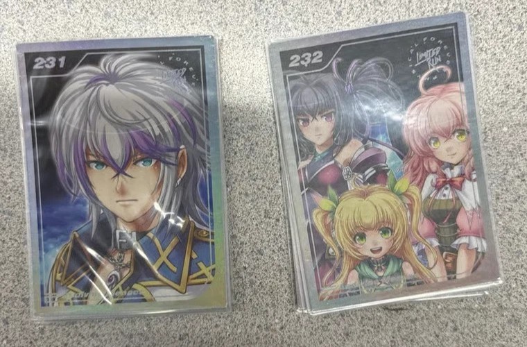 Asdivine menace silver limited run games trading card 231 232 series 2 pack