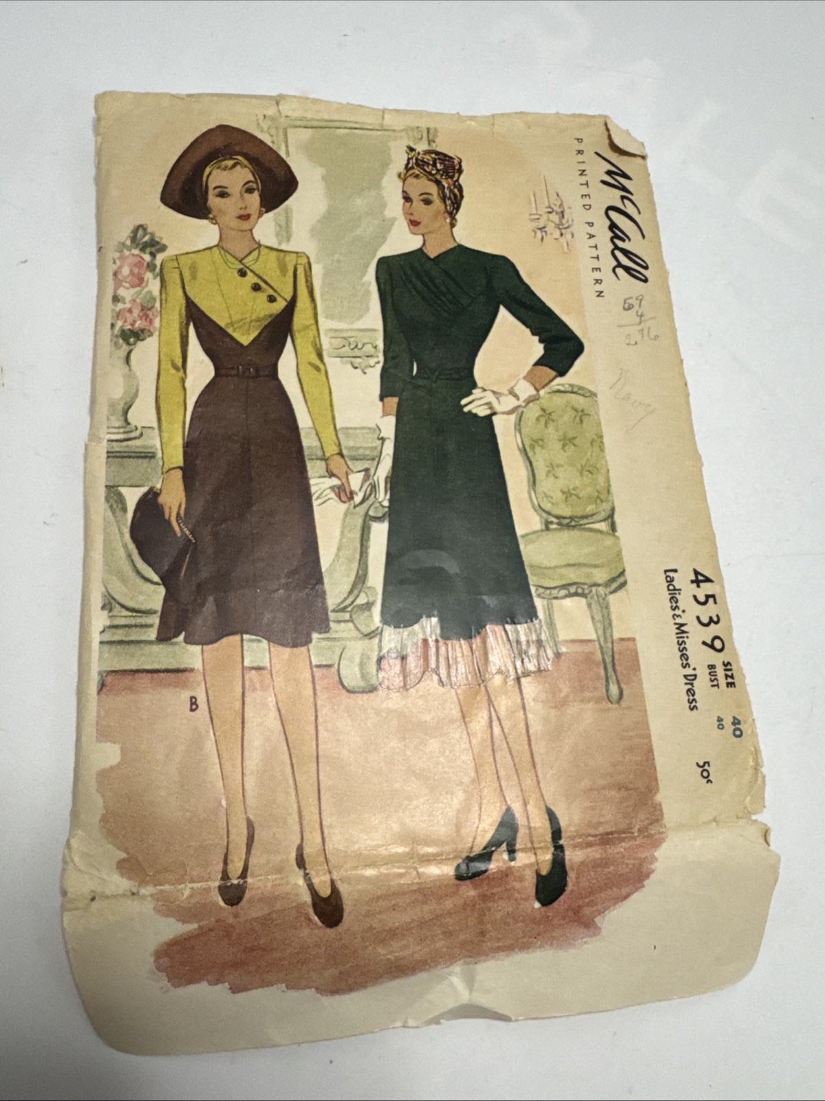 Vtg 1930s/40s McCall Womens Bust 40 Day Dress Tailored Contrast Yoke 4539 Unused