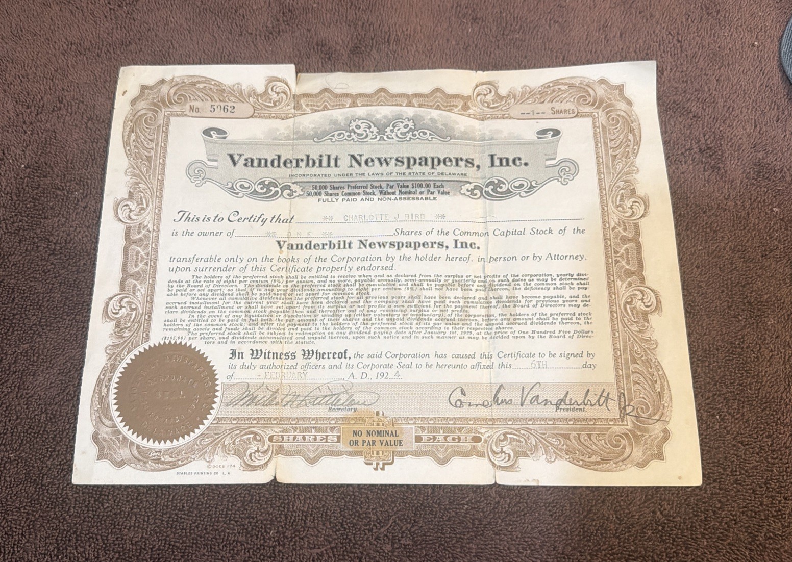 Vanderbilt Newspapers, Inc. Stock Signed By Cornelius Vanderbilt Jr- 1924