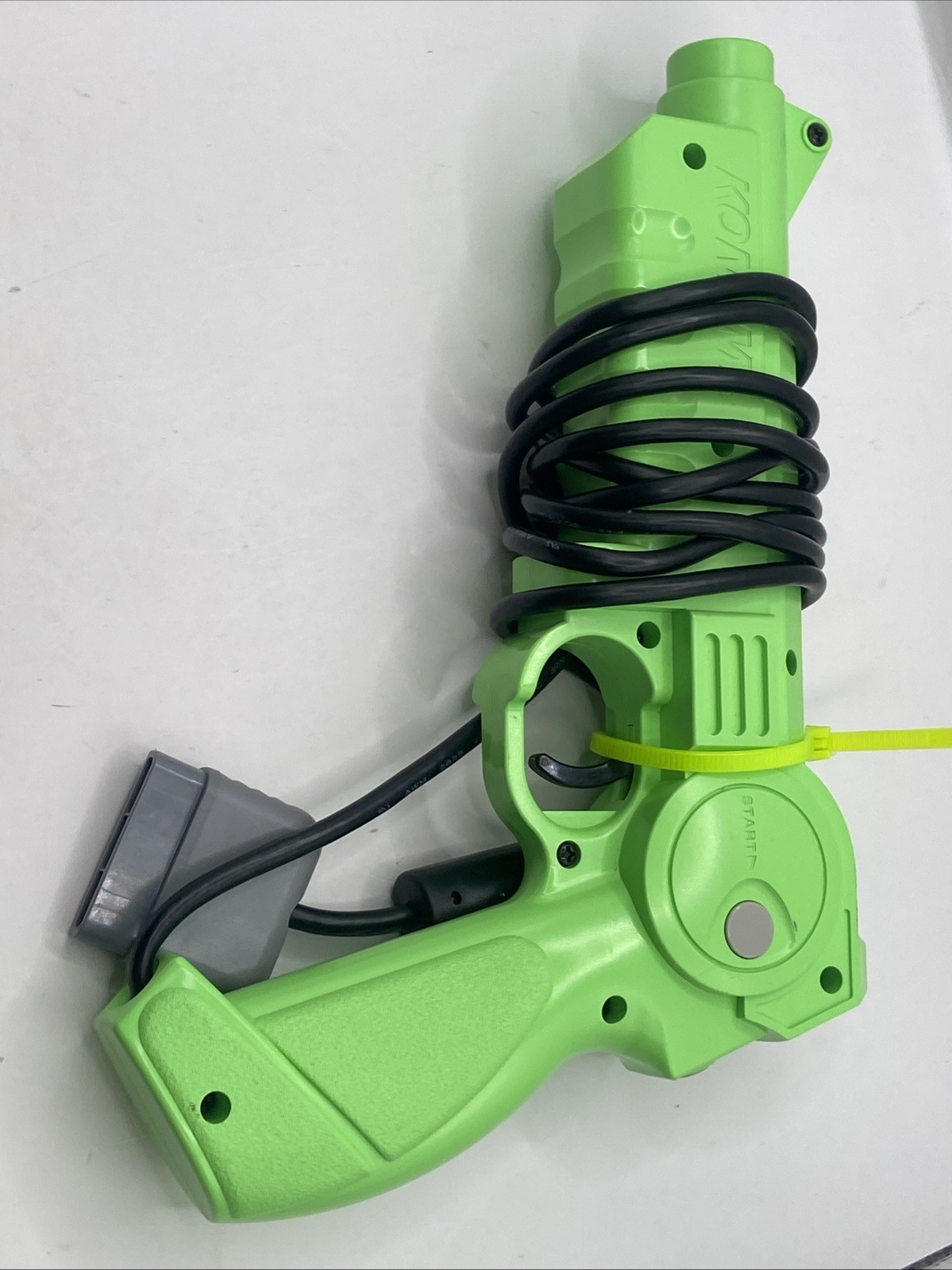 Official PlayStation Konami Justifier Green Light Gun PS1 1995 Japan US SELLER