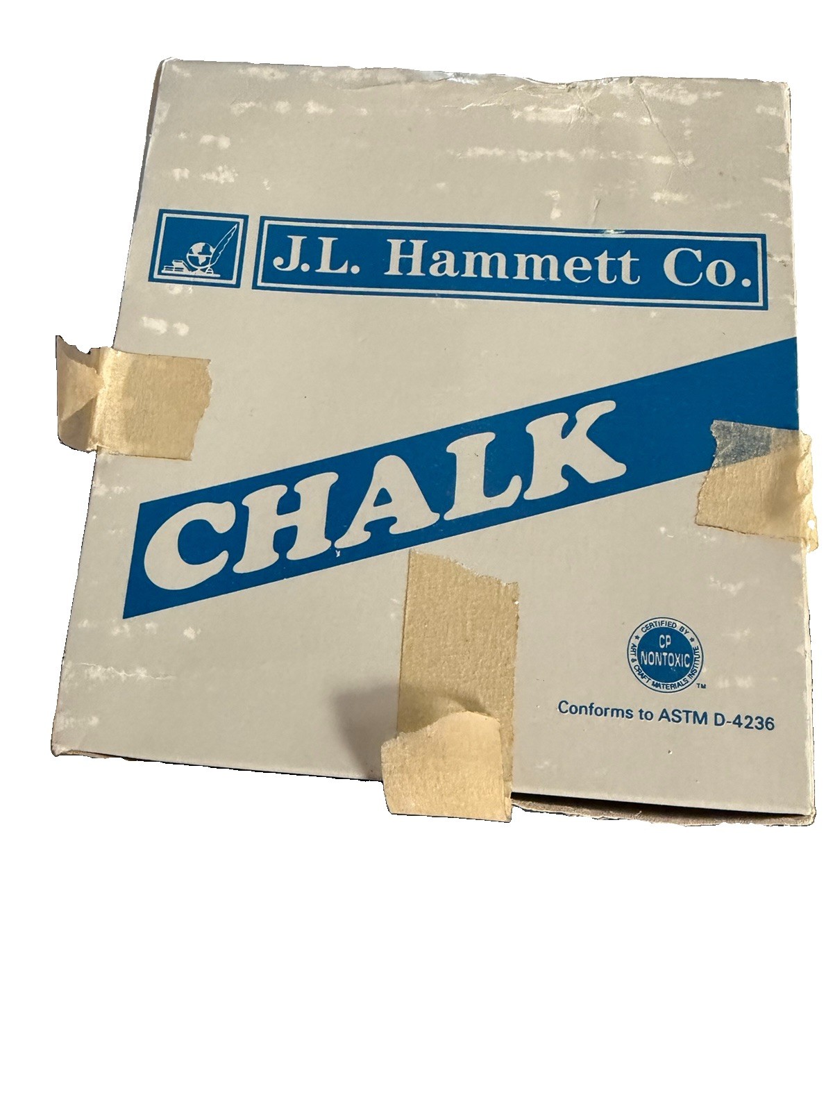 Vntg White Dustless Chalk  J. L. HAMMETT Co 120 Pc. Box FRANCE