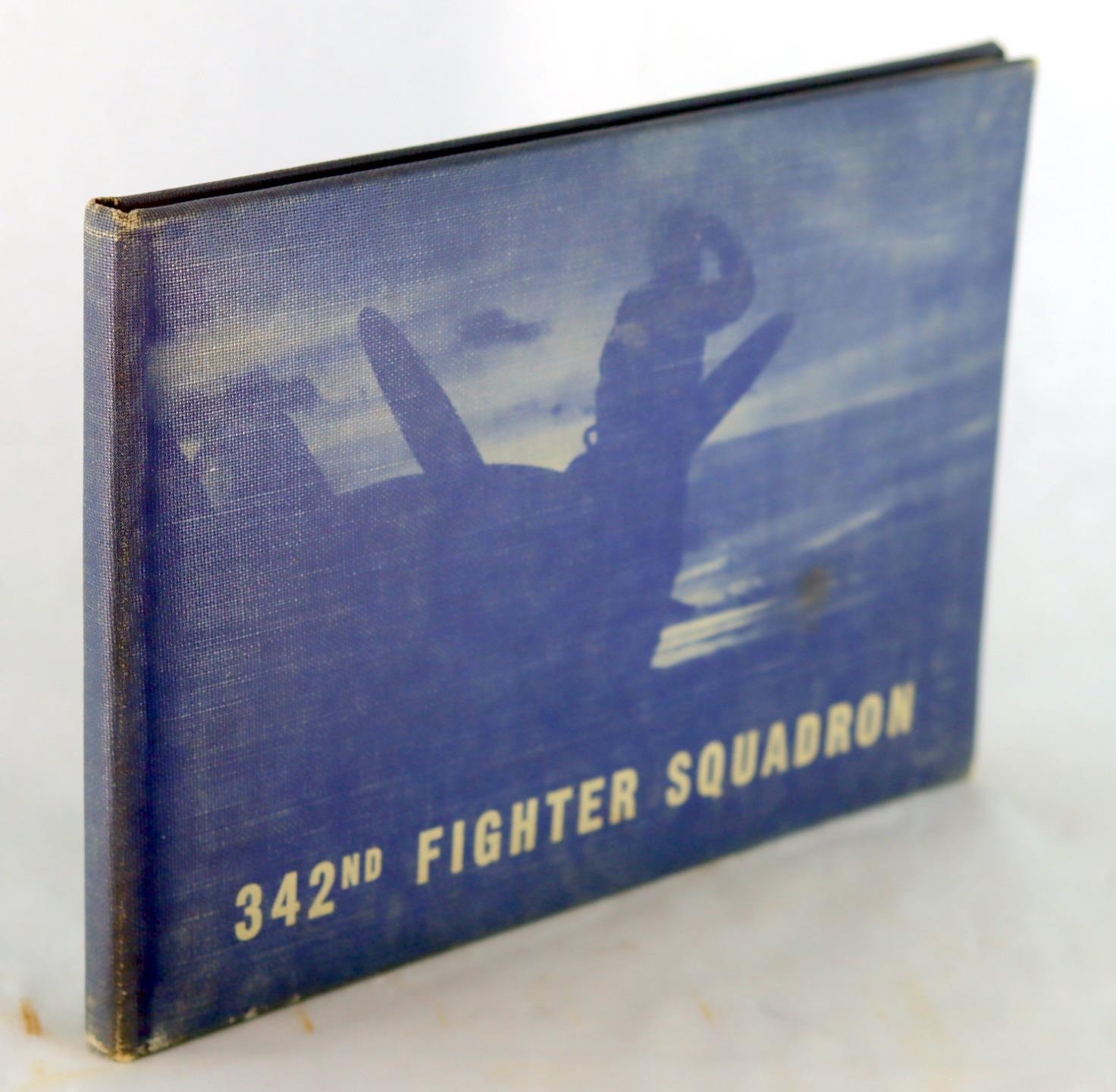 1943 342nd Fighter Squadron Scourgers USAAF 5th Air Force P-47 Unit History HC