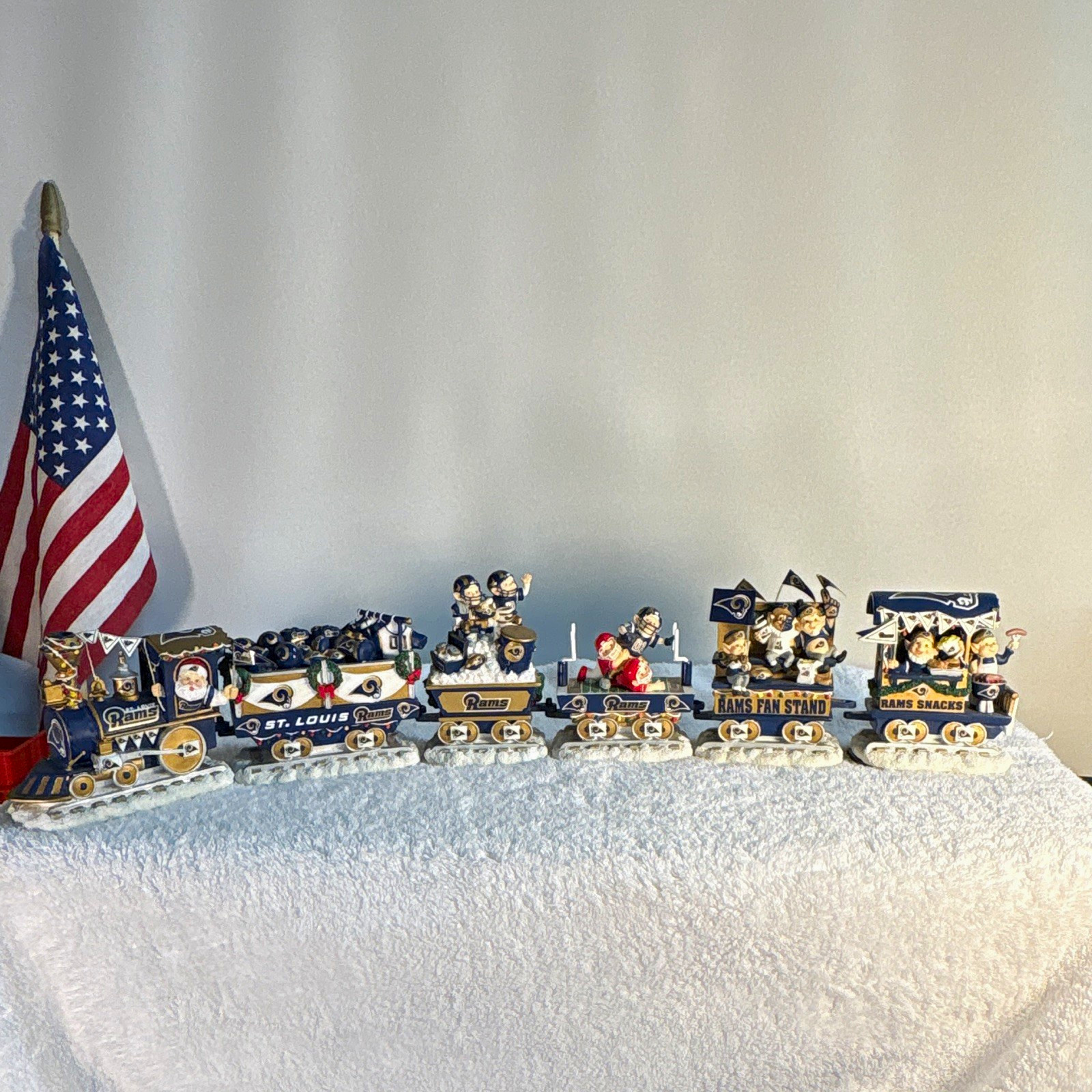 St. Louis Rams NFL Christmas Train Figurine Set Resin Hand Painted Signed 6pc