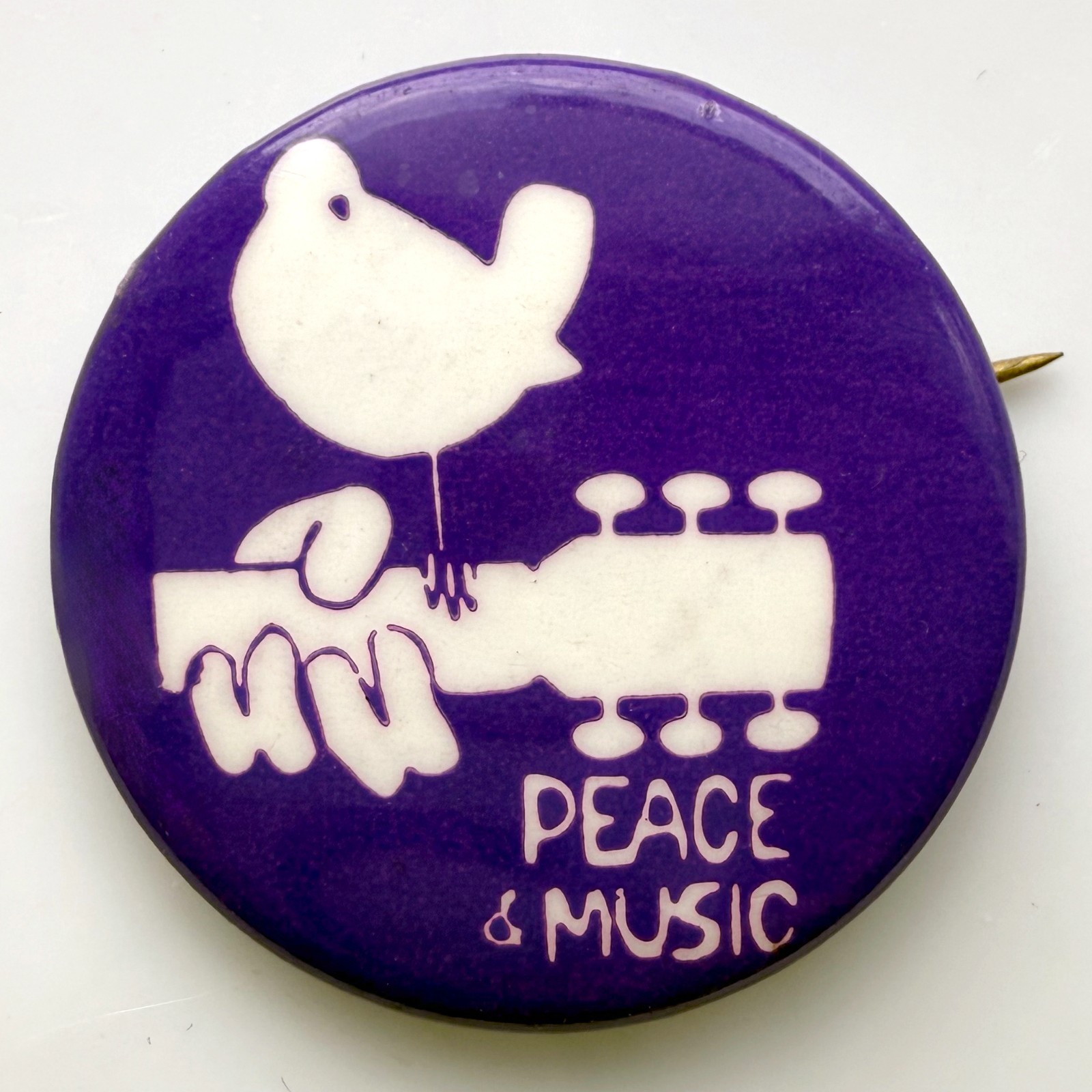 Vintage 1969 WOODSTOCK Peace & Music Festival pin original button badge NY 1.5\
