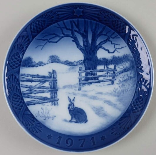 ROYAL COPENHAGEN Christmas Collectors Plates - Take your pick ~