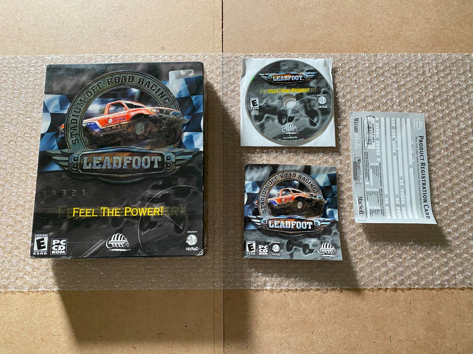 Leadfoot: Stadium Off-Road Racing (Big Box) (PC CD-ROM, 2001) - COMPLETE / CIB