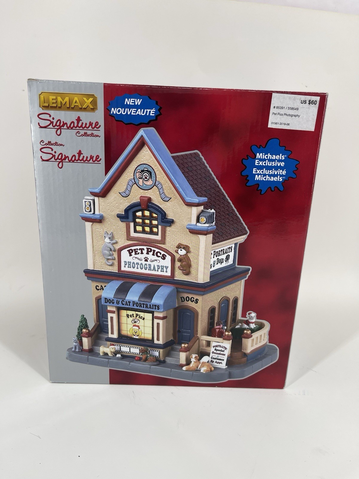 LEMAX Signature Collection Christmas House \