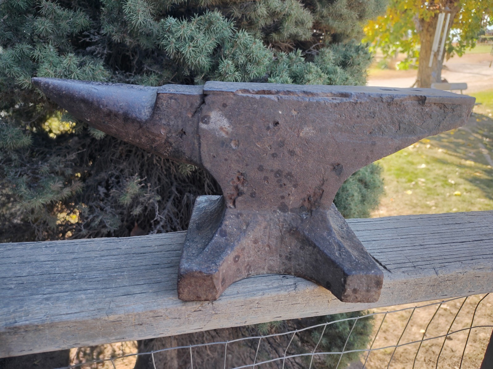 Vintage/Antique? Unmarked Anvil Approx. 40 Lbs Blacksmith