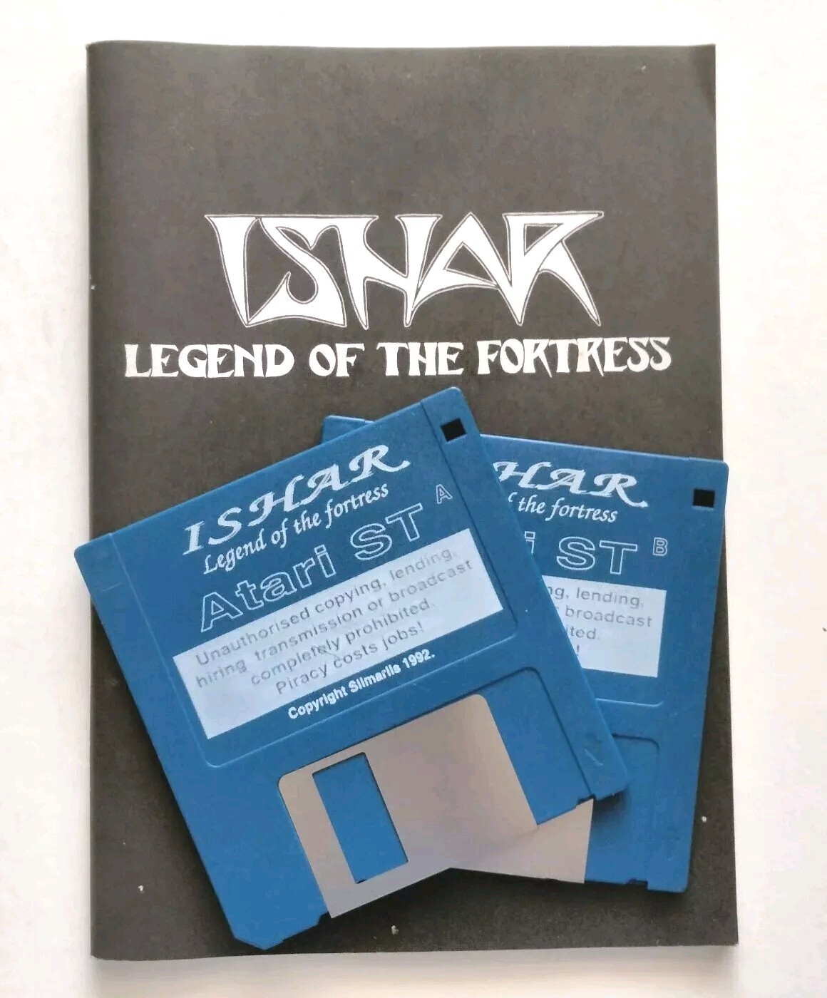 Ishar Legend of the Fortress Atari ST / STE Computer Game Silmarils 