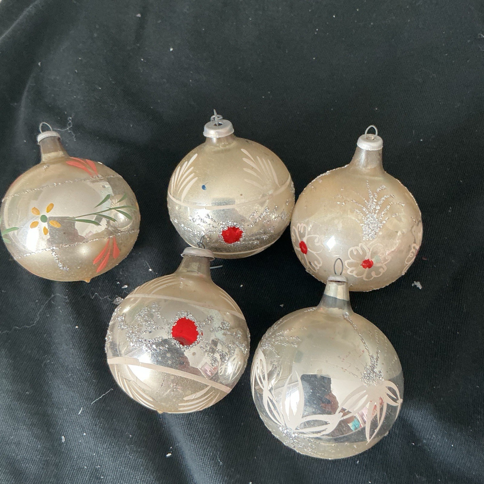Set of 5 Cali Col West Germany Vintage Christmas Ornaments Hand Painted Flower