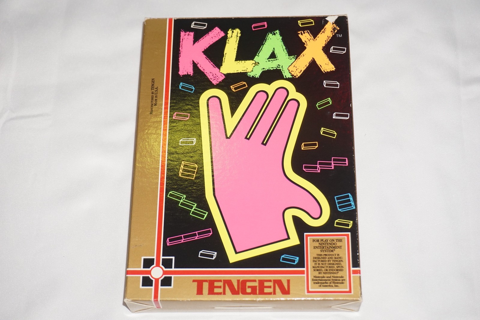 Klax (Nintendo NES) Complete in Box w/ Reg CIB