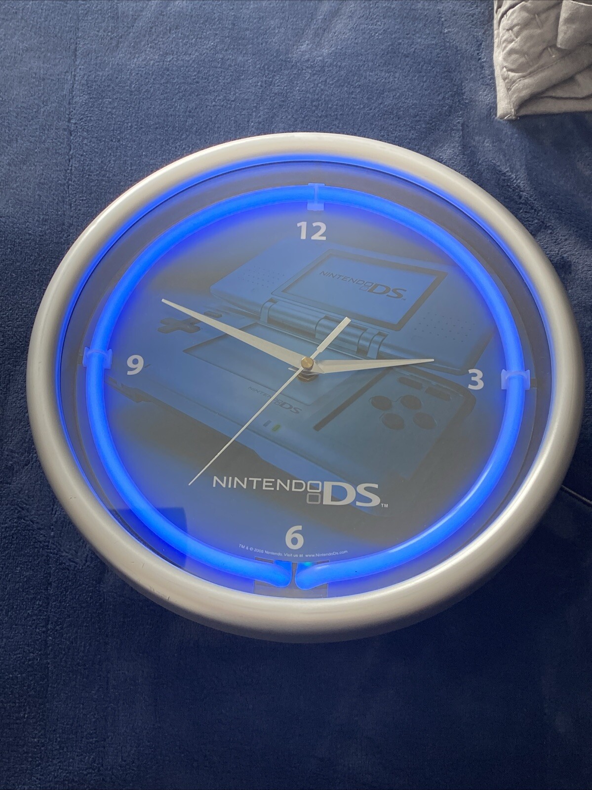 Vintage 2005 Gamestop DS Real LED Blue Wall Clock Working Well