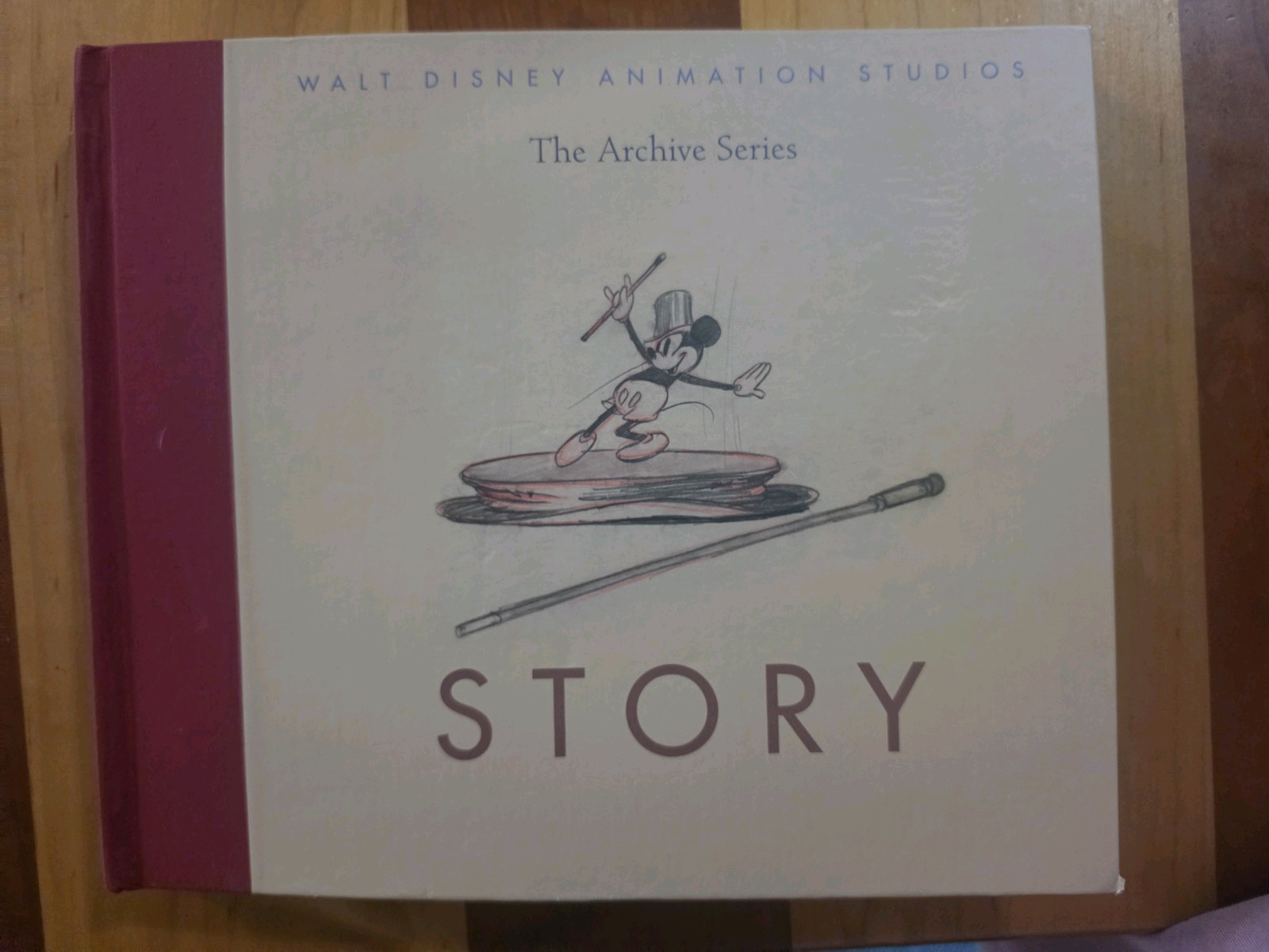 Walt DISNEY Animation Book. The Archive Series: STORY Amazing Animation. NM