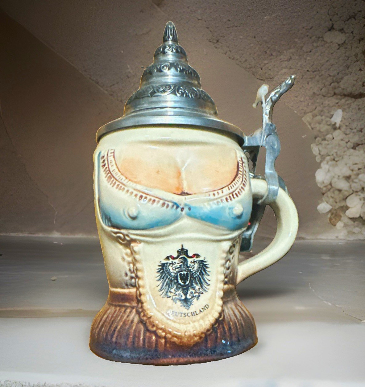 King German Lidded Beer Stein 6.15