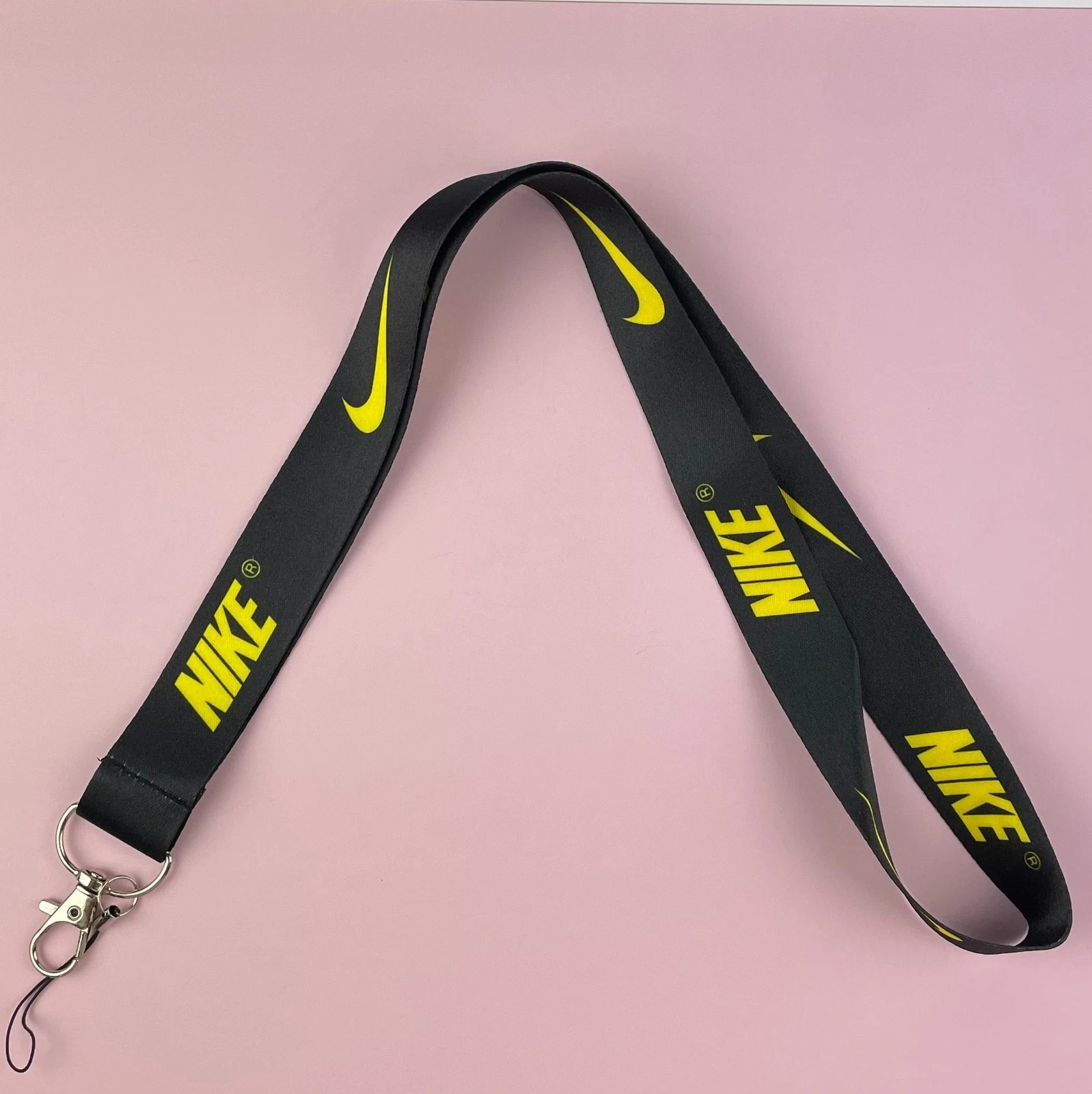 (2) BLACK YELLOW NIKE LANYARDS RED BRAND NEW 