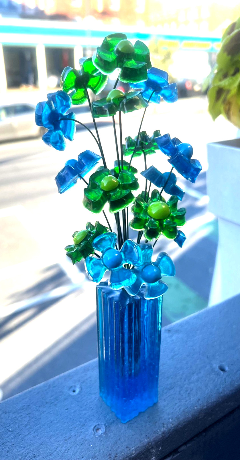 VINTAGE 70s BLUE & GREEN LUCITE FLOWER SCULPTURE MID-CENTURY MCM WONDERMOLD