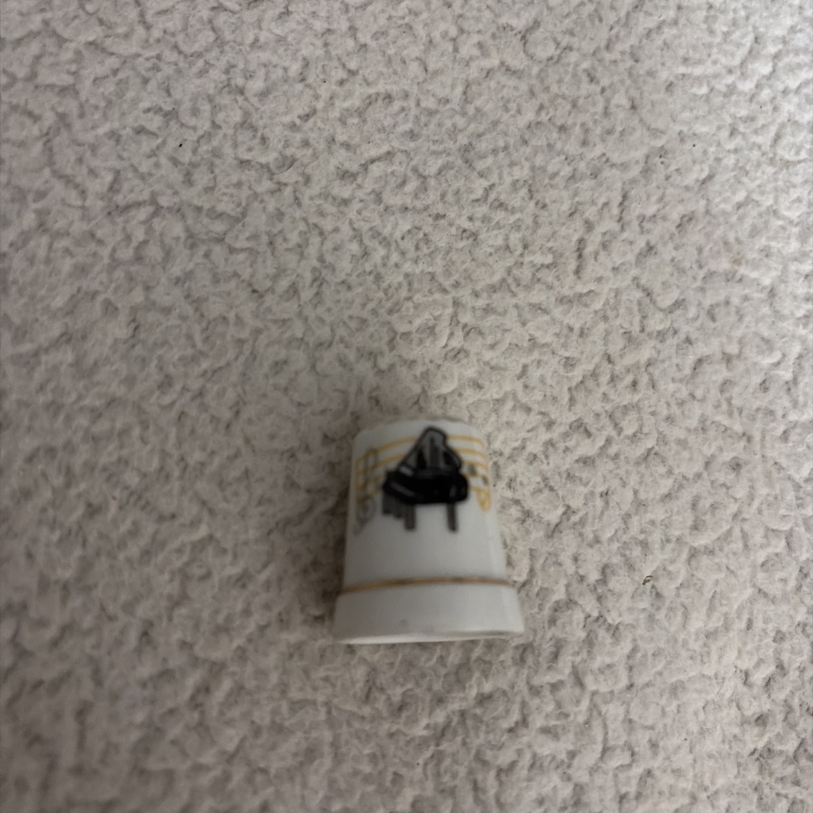 Vintage Grand Piano Porcelain Thimble Collectible Gold Trim