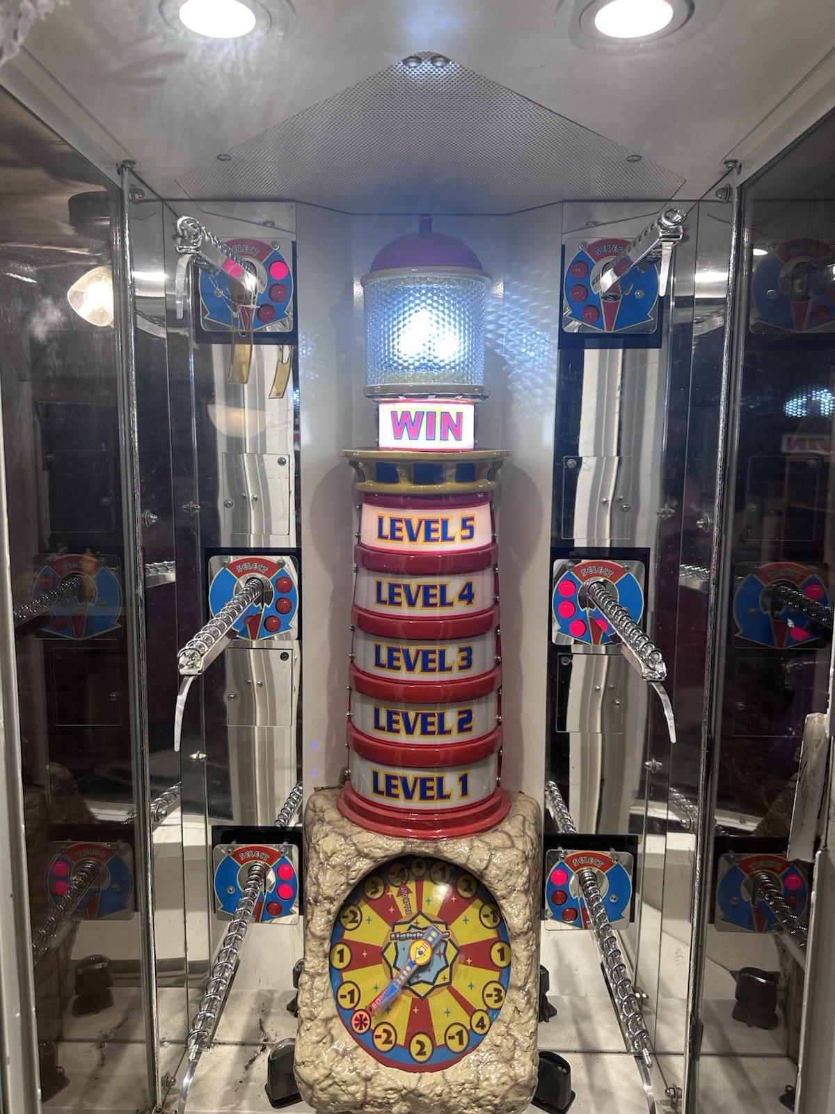 LAI Games LIGHTHOUSE Arcade Prize Redemption Game Working Good Condition