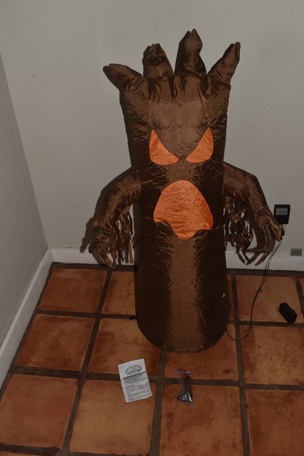 Gemmy 4ft. Brown Spooky Tree Halloween Airblown Inflatable (BGH49)