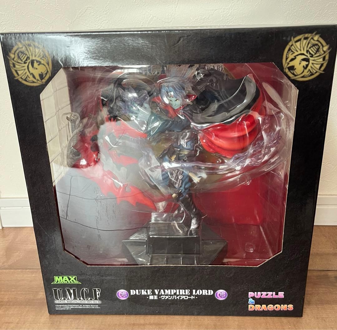 PUZZLE & DRAGONS U.M.C. FDUKE VAMPIRE LORD Figure