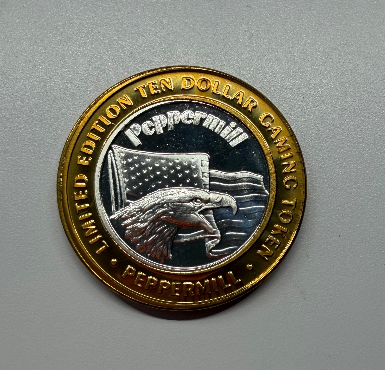 2002 Peppermill Hotel Casino, Reno Eagle/Flag .999 $10 Silver Strike 0.6 t oz