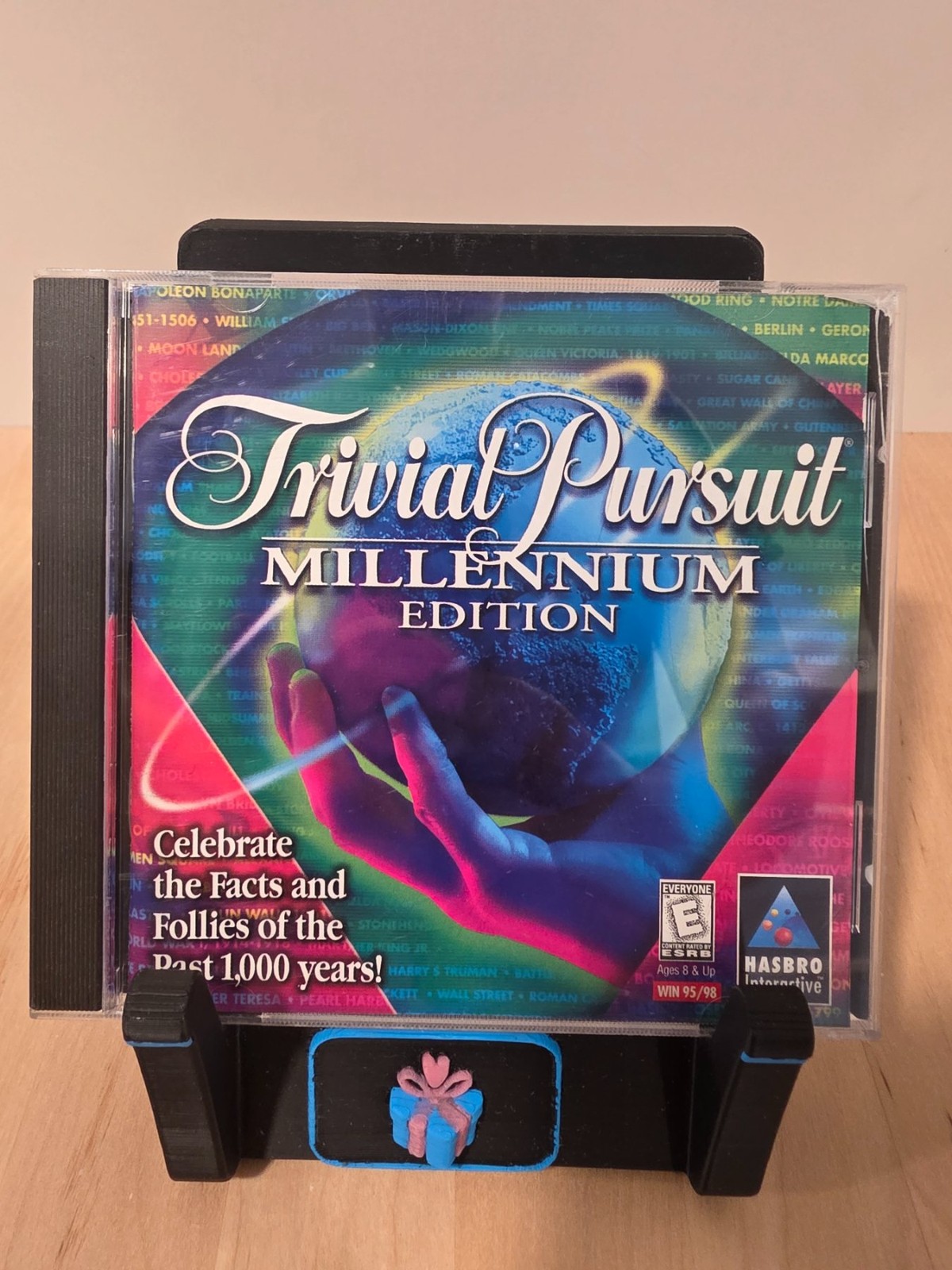 Trivial Pursuit Millennium Edition PC CD-ROM 1999 Windows 95/98